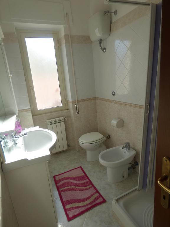 Bed and Breakfast La Darsena Di Ф'юмічіно Номер фото