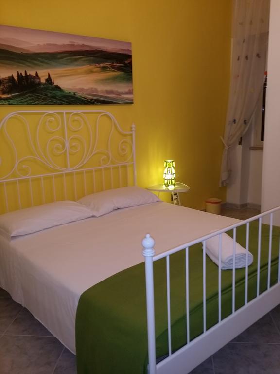 Bed and Breakfast La Darsena Di Ф'юмічіно Номер фото